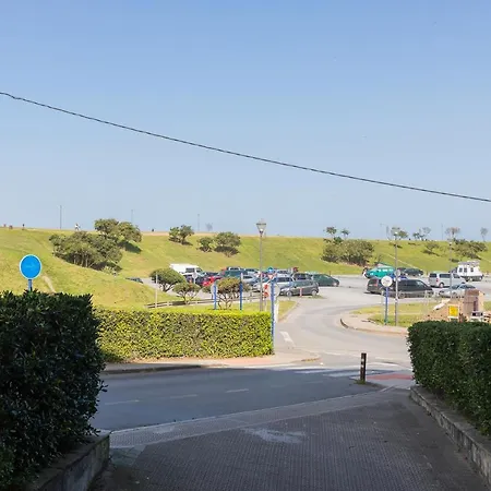 By Next Stop Bilbao Sopelana