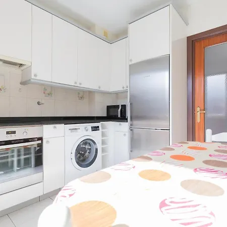 By Next Stop Bilbao * Sopela